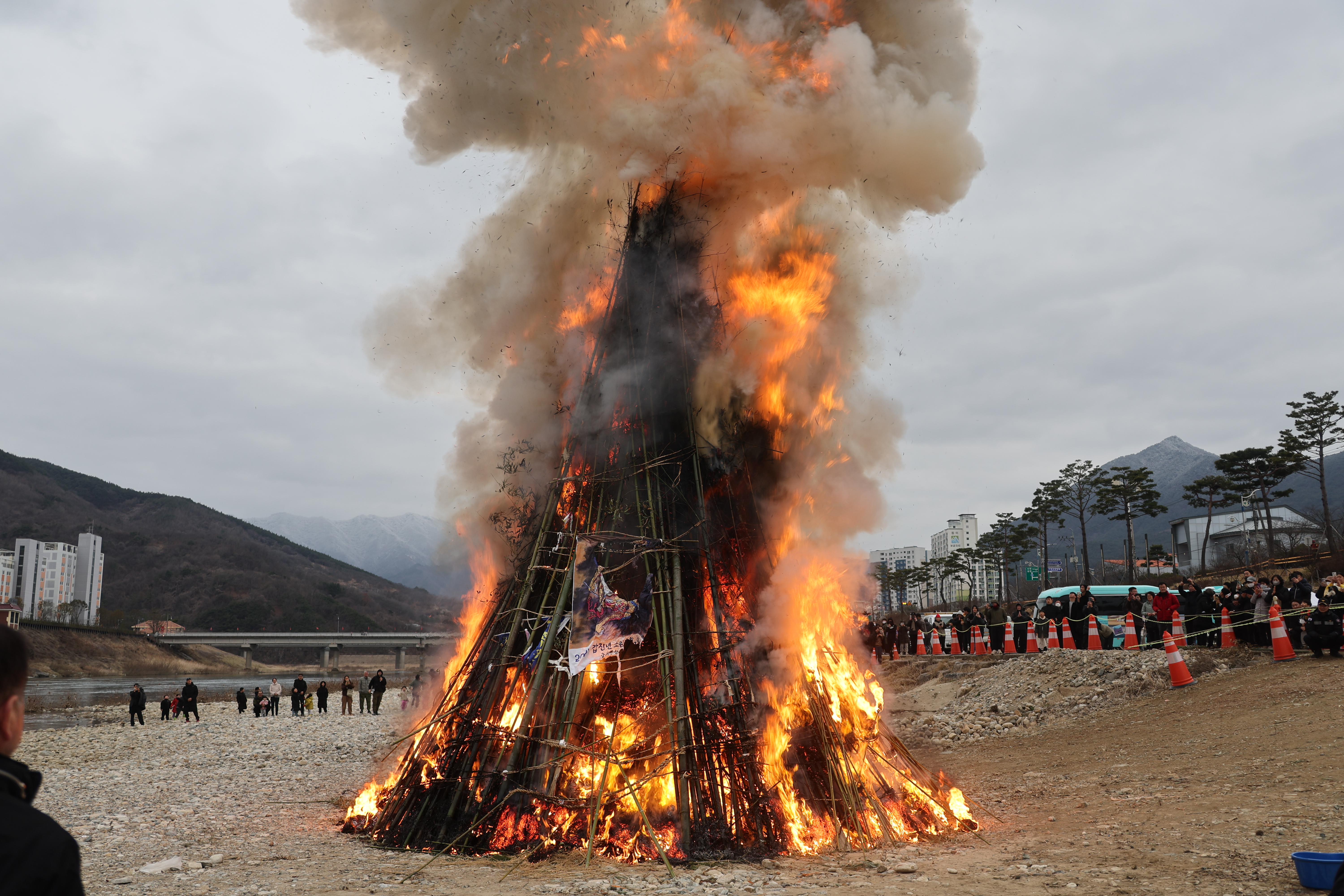금서면 달집태우기